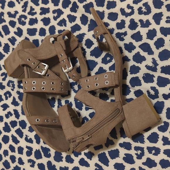 Dolcetta Shoes - Block Heel Sandals